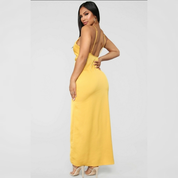WOMEN MAXI DRESS OPEN LEG (mustard/yellow) - Picture 2 of 4